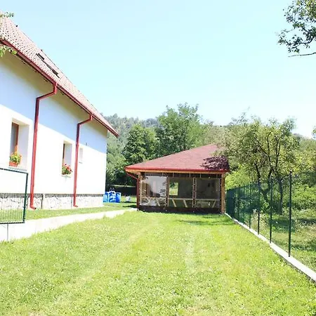 Vila Conacul De Sub Munte